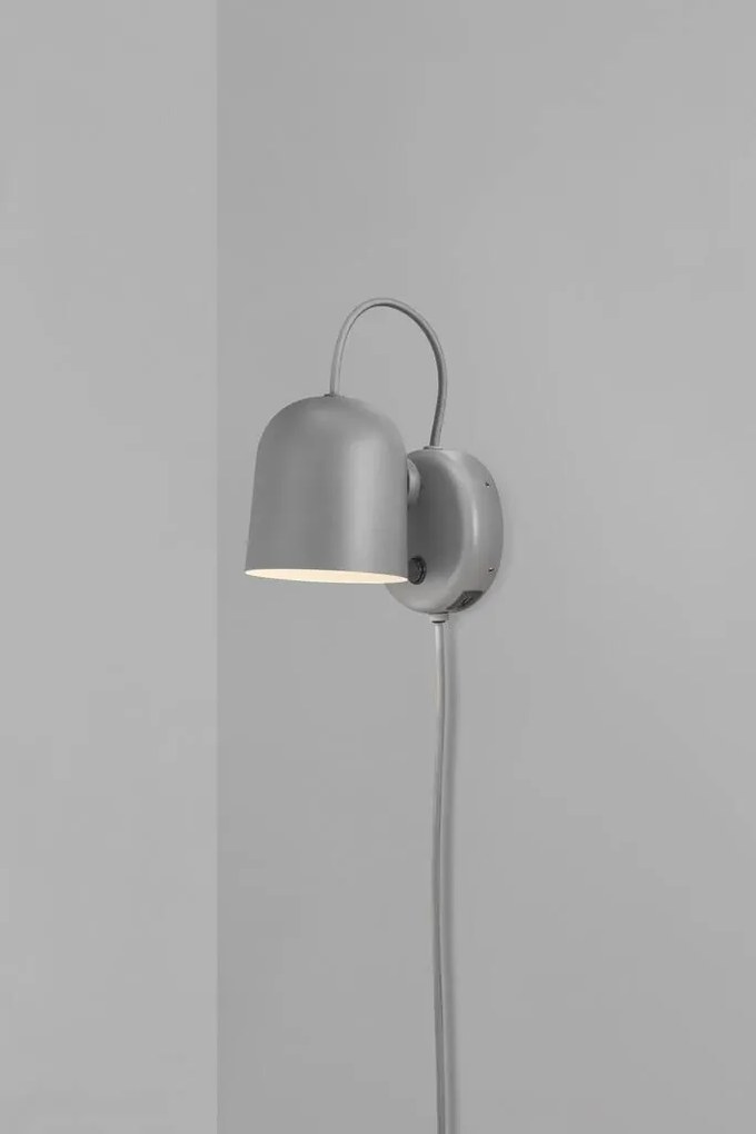 Aplica de perete, cu mufa usb, design modern Angle gri 2120601010 NL