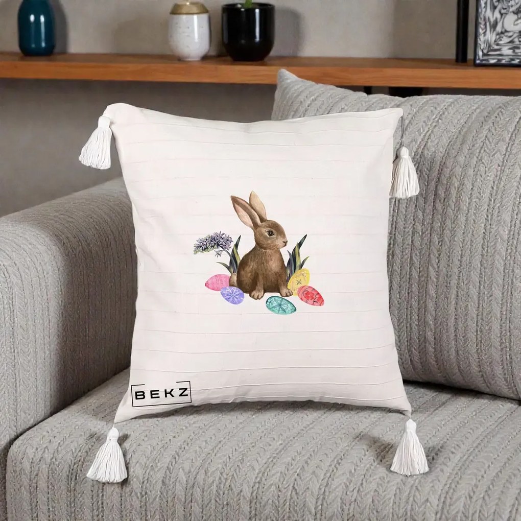 Perna Decorativa Iepuras cu Oua de Pasti Acuarela, 40x40 cm, Bej cu Franjuri, Husa Detasabila, Perna Inclusa, BEKZ®