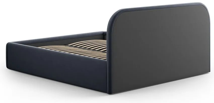 Pat matrimonial albastru închis tapițat cu spațiu de depozitare cu somieră 180x200 cm Juno – Windsor & Co Sofas