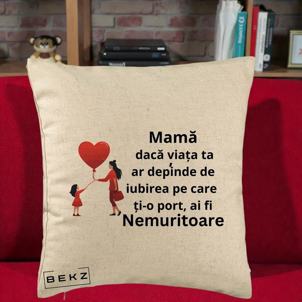 Cadou pentru Mama - Perna Personalizata Mama Nemuritoare cu Bebelus Kawaii, 40x40 cm, Bej, Husa Detasabila, Perna Inclusa, BEKZ®
