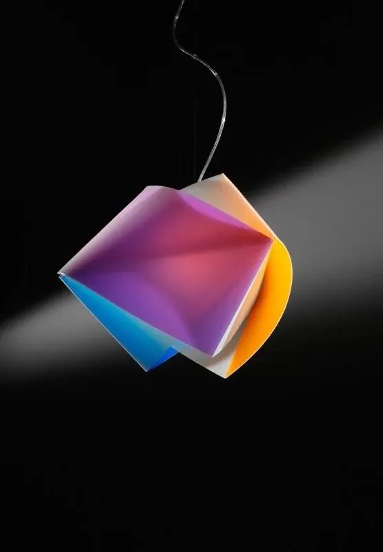 Lustra moderna design geometric realizata manual Gemmy arlecchino