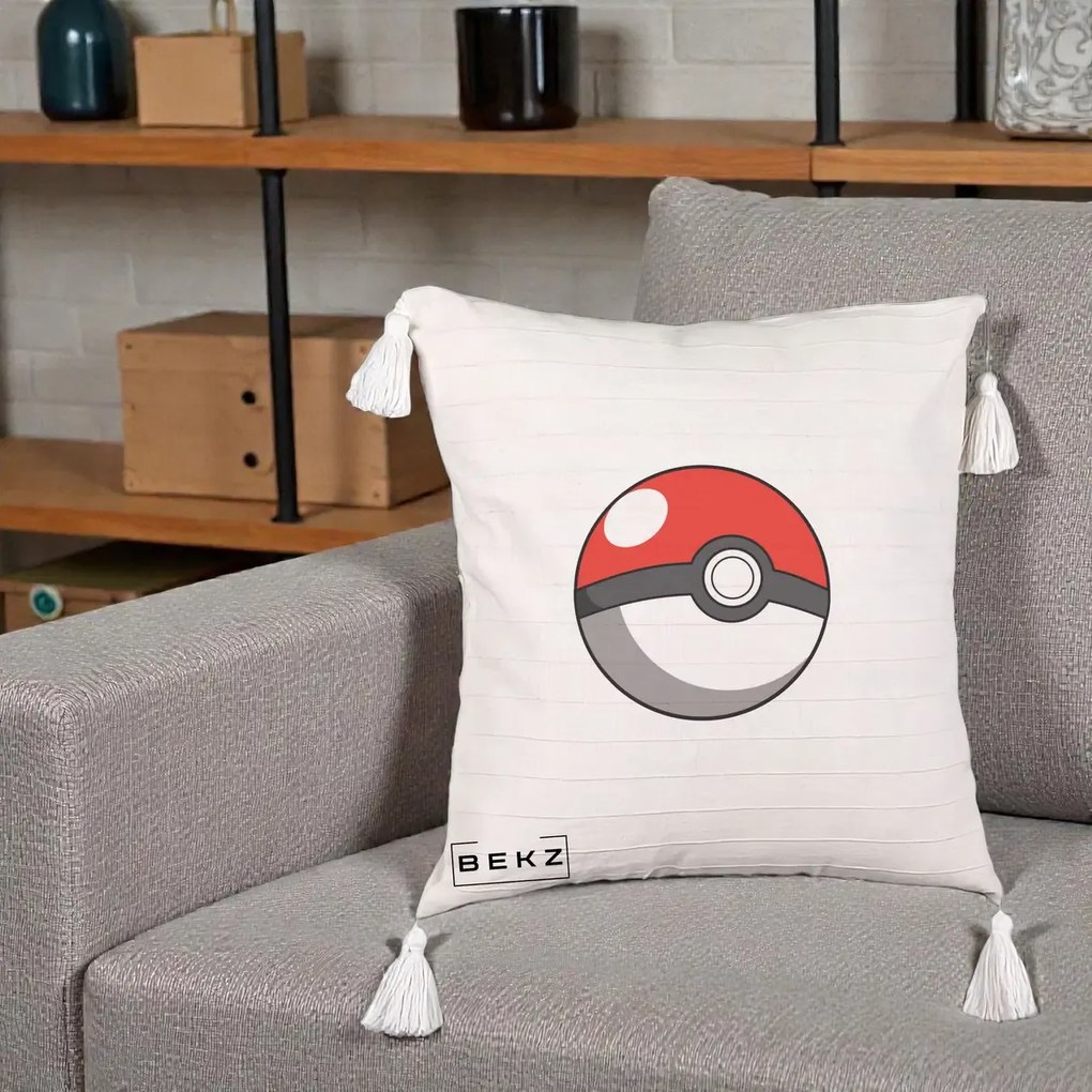 Perna Personalizata Pokeball Rosie, 40x40 cm, Bej cu Franjuri, Husa Detasabila, Perna Inclusa, BEKZ®