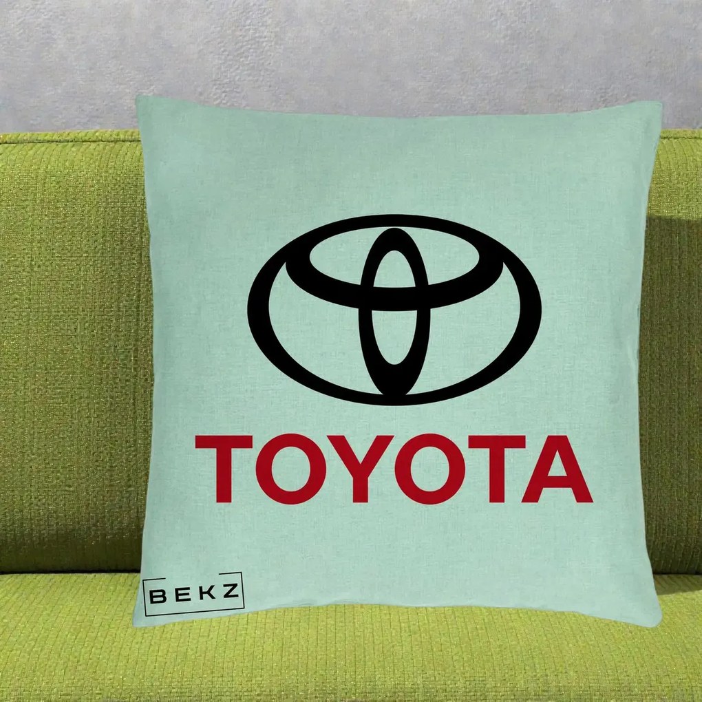 Perna Personalizata cu emblema Toyota, 40x40 cm, Verde Menta, Husa Detasabila, Perna Inclusa, BEKZ®