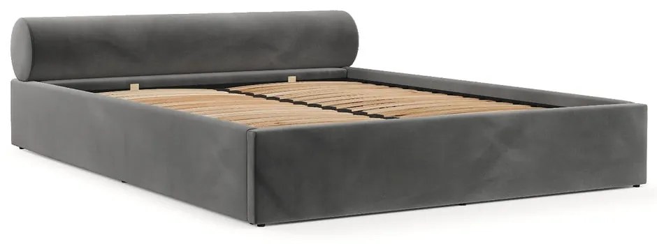 Pat matrimonial gri închis tapițat cu spațiu de depozitare cu somieră 140x200 cm Solvo – Maison de Rêve