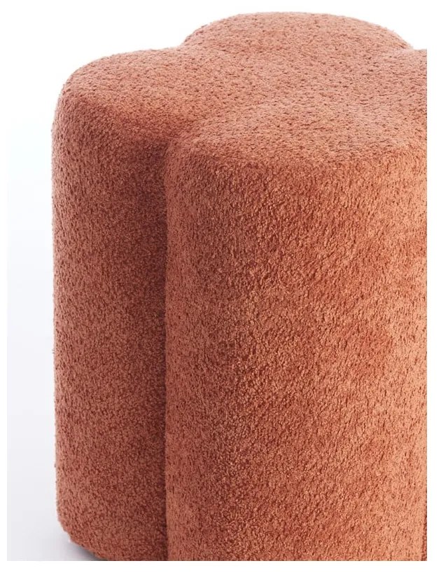 Taburet portocaliu cu tapițerie din stofă bouclé Nalani – Light &amp; Living