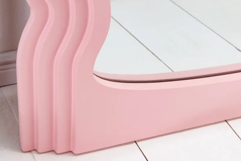 Oglinda de perete design modern Wave 160cm, roz