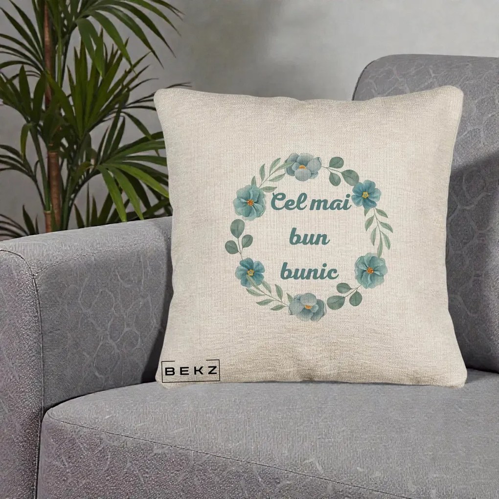 Cadou pentru Bunic - Perna Personalizata Cel Mai Bun Bunic Coronita Flori Albastre Teal, 40x40 cm, Bej Canapea, Husa Detasabila, Perna Inclusa, BEKZ®