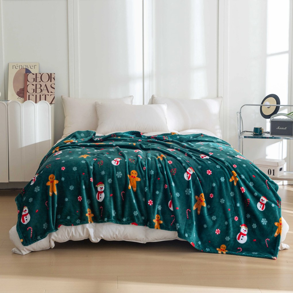 Patura microplus de Craciun SNOWMAN AND GINGERBREAD verde Dimensiuni: 200 x 220 cm