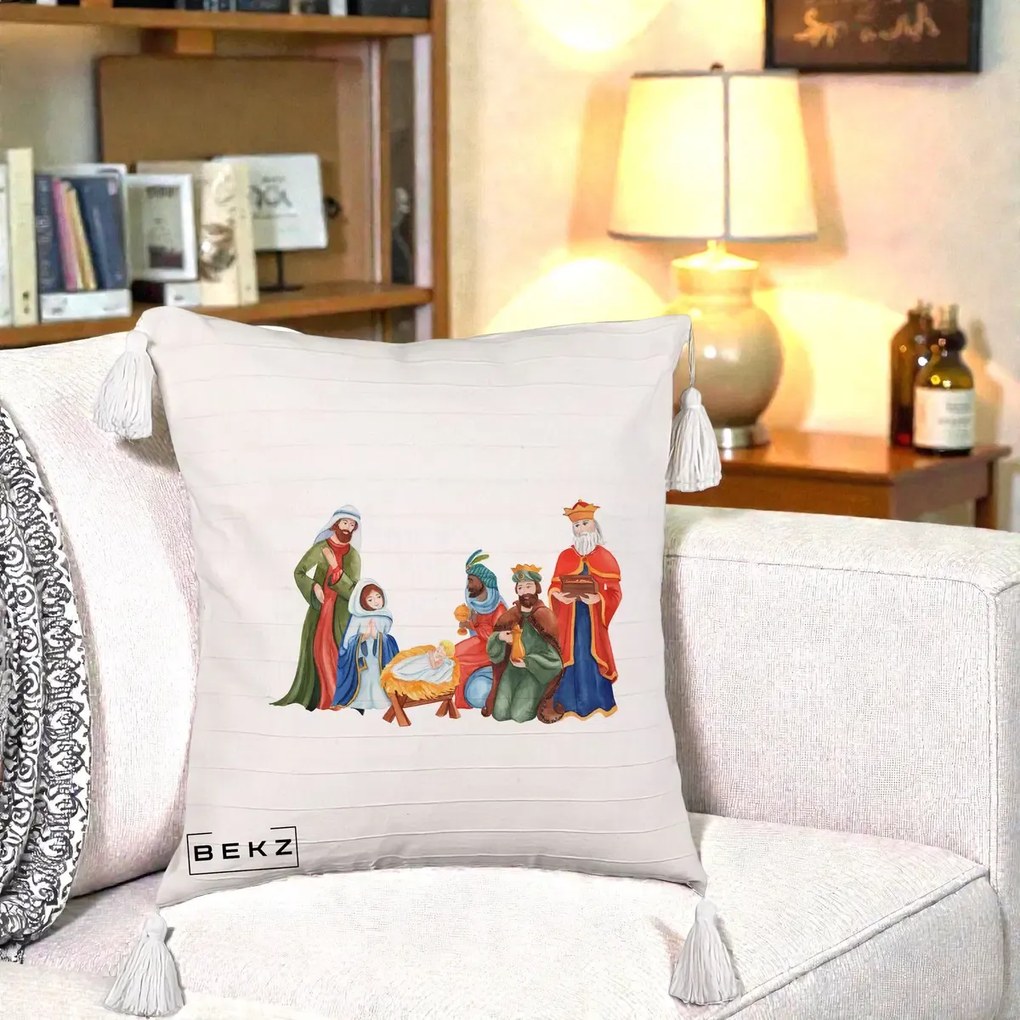 Perna Decorativa Nasterea Domnului Cei Trei Magi Acuarela, 40x40 cm, Bej cu Franjuri, Husa Detasabila, Perna Inclusa, BEKZ®