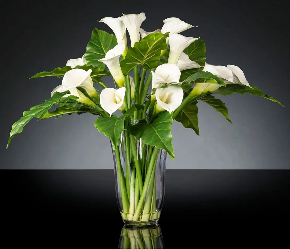 Aranjament floral mediu design LUX FAZZOLETTO CALLA