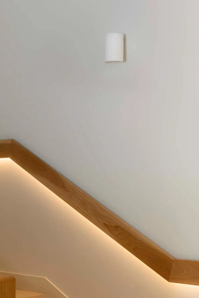 Aplica de perete iluminat ambiental TRAMA 1L alb