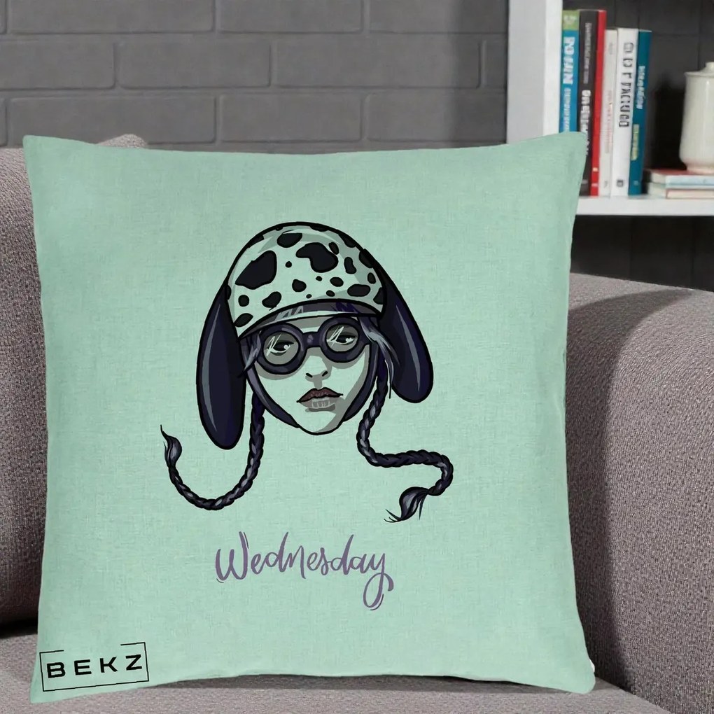 Perna Personalizata Wednesday Addams cu Caine Dalmatian, 40x40 cm, Verde Menta, Husa Detasabila, Perna Inclusa, BEKZ®