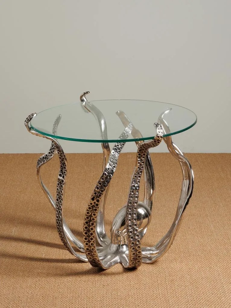 Măsuță laterală sculptată rotundă din aluminiu și sticlă, argintiu, cu bază în formă de caracatiță, 53 x 53 cm, „Octopus”