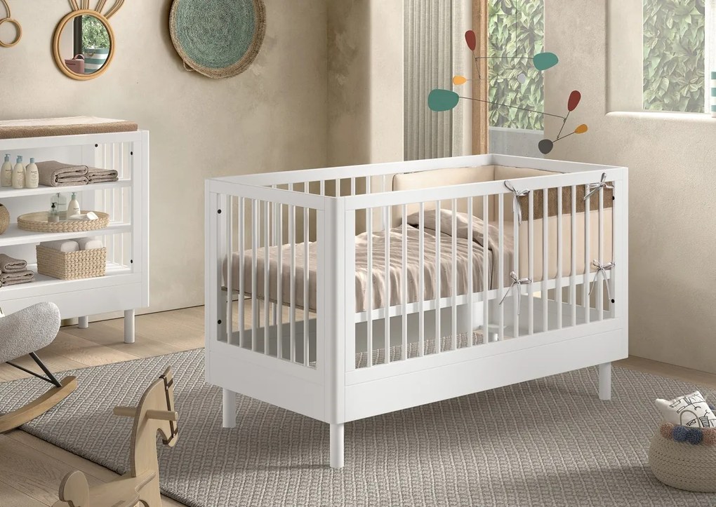 Set Complet Mobilier Cameră Bebelus Forrest Oak, din Lemn Masiv de Stejar, Alb: Pătuț Convertibil (70x140 cm), Comodă cu 3 Sertare și Dulap cu 2 Uși