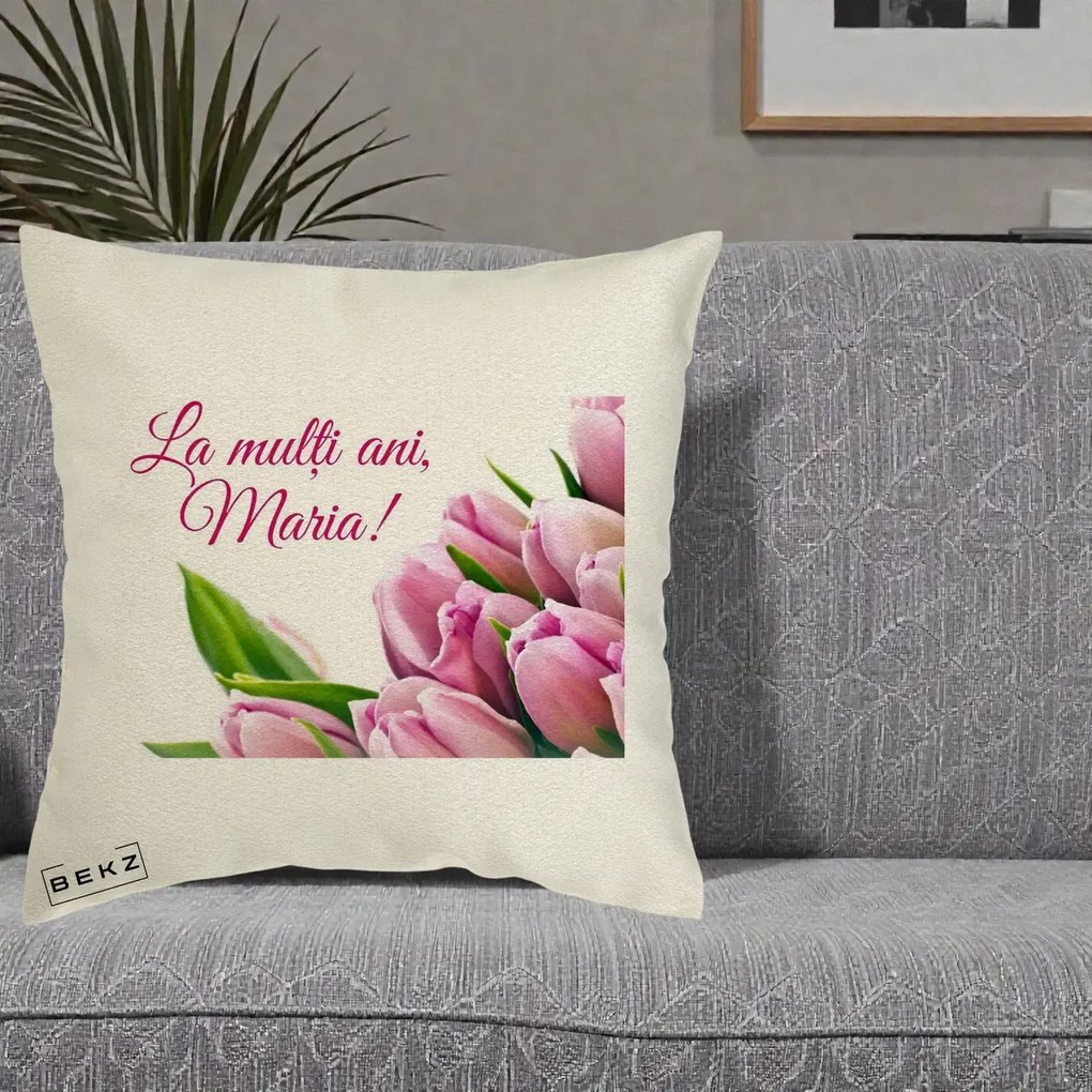 Cadou de Onomastica - Perna Personalizata La Multi Ani Maria Lalele, 40x40 cm, Ecru, Husa Detasabila, Perna Inclusa, BEKZ®