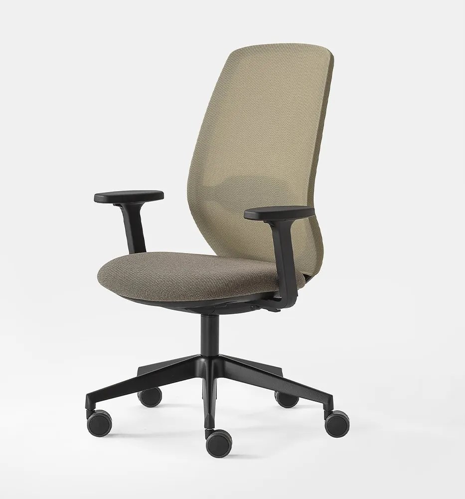 Key lemn masiv Bold – Scaun operativ ergonomic