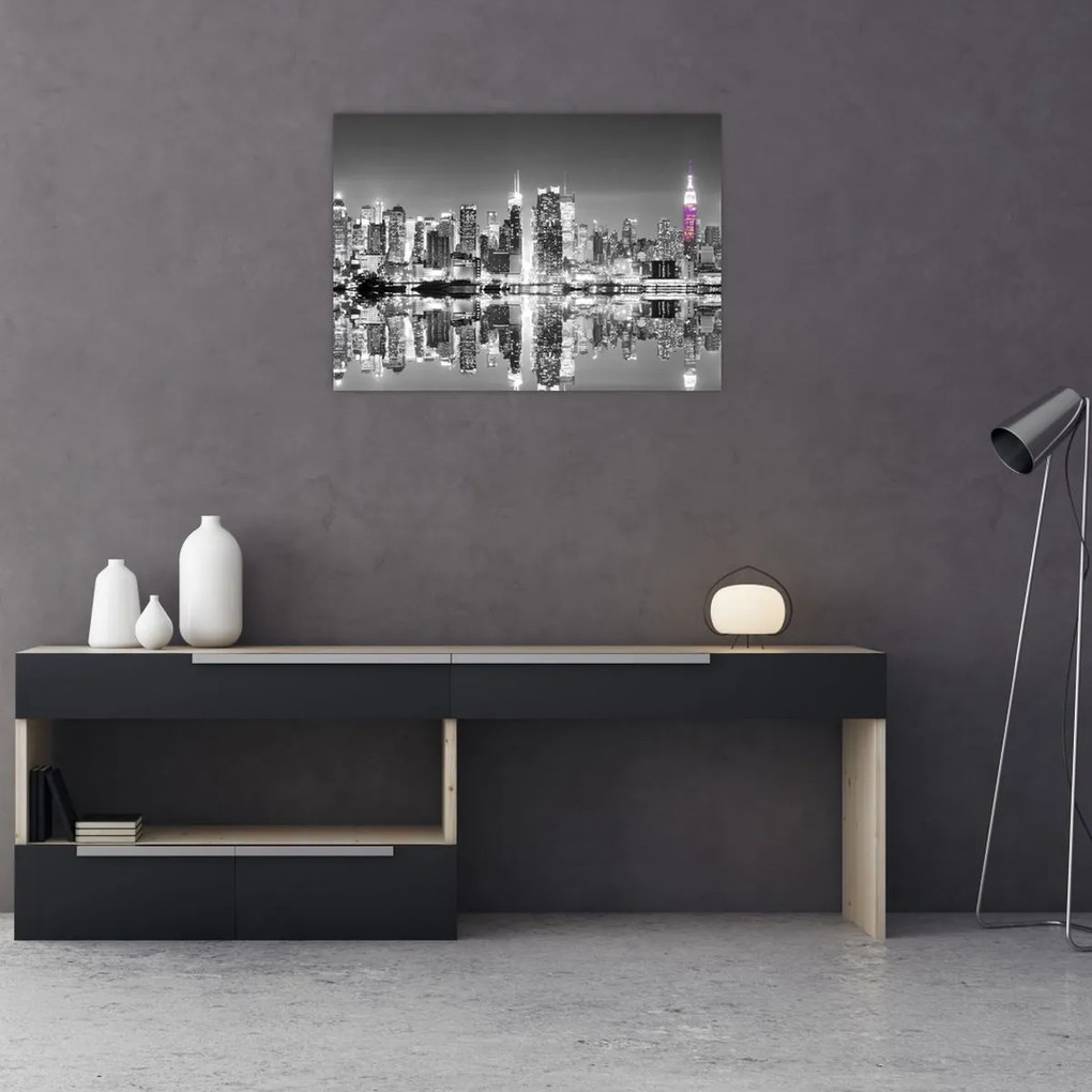 Tablou pe sticlă - New York și zgârie-norii mov (70x50 cm)