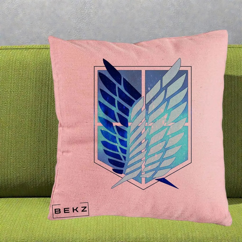 Perna Personalizata Attack on Titan Wings of Freedom, 40x40 cm, Roz, Husa Detasabila, Perna Inclusa, BEKZ®