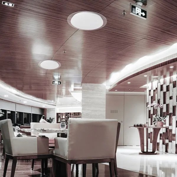 LED plafonieră dimabilă 40W 230V 3000K/4000K/6500K cu telecomandă