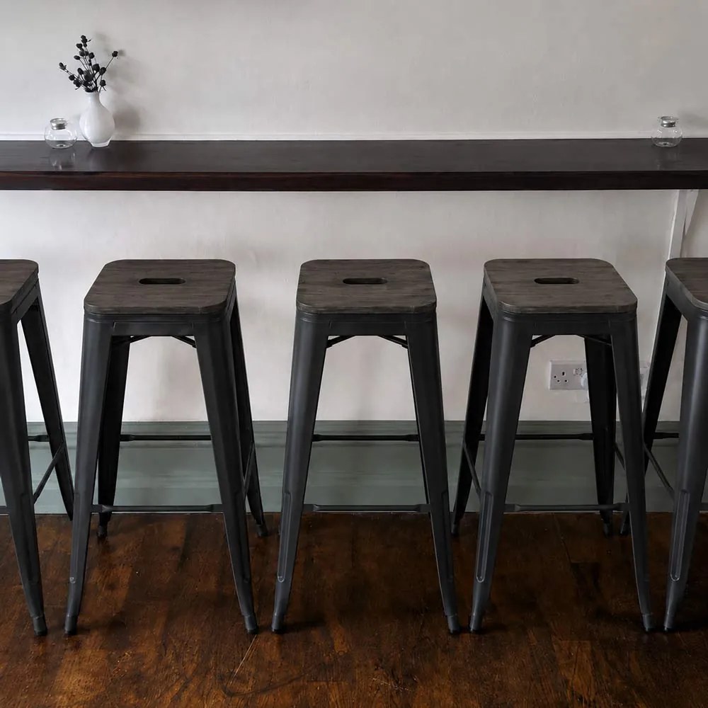 Scaun bar gri ABS 124 – Design industrial, metal rezistent, sezut lemn masiv