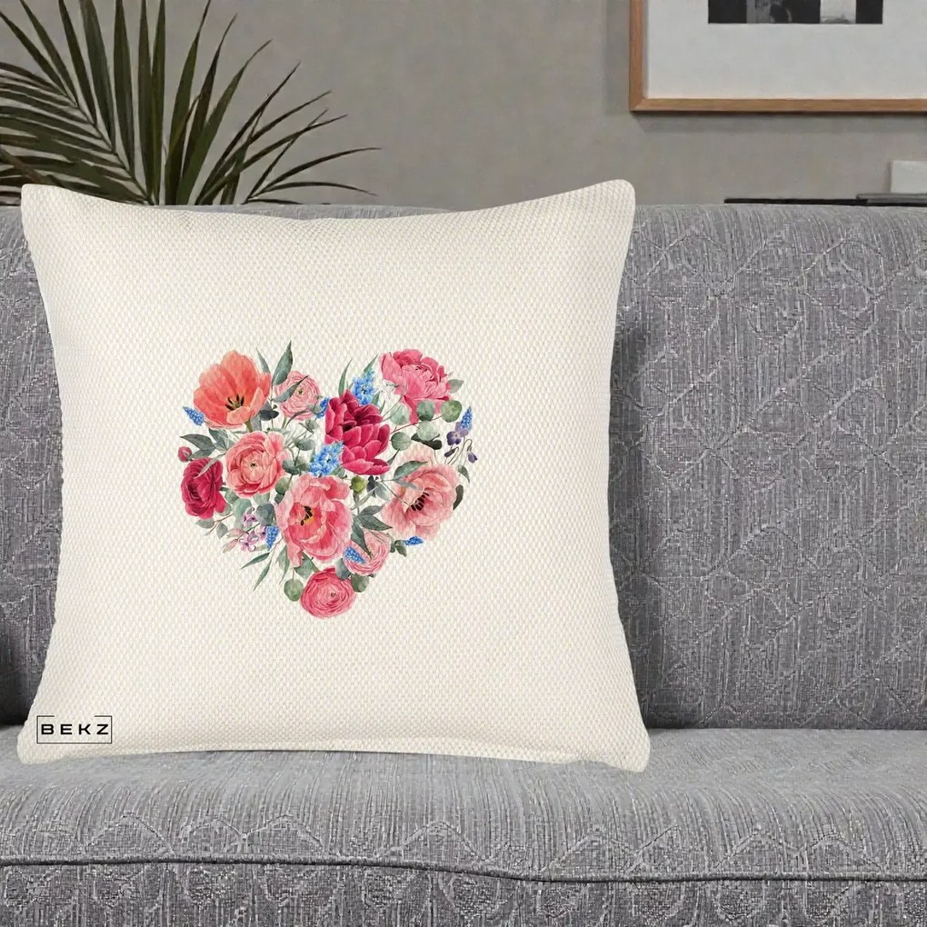Perna Decorativa Inima din Bujori Acuarela, 40x40 cm, Crem Reliefat, Husa Detasabila, Perna Inclusa, BEKZ®
