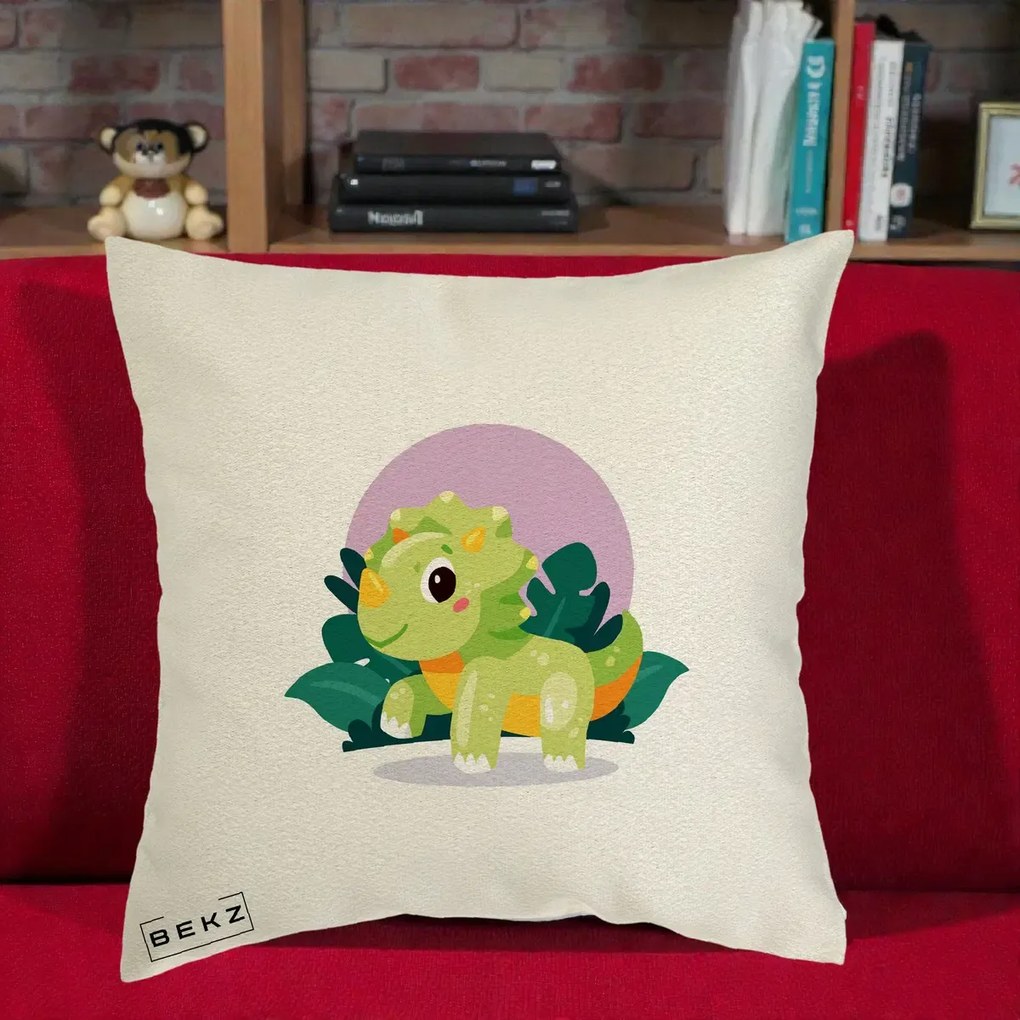 Perna Decorativa Triceratops Kawaii Verde, 40x40 cm, Ecru, Husa Detasabila, Perna Inclusa, BEKZ®