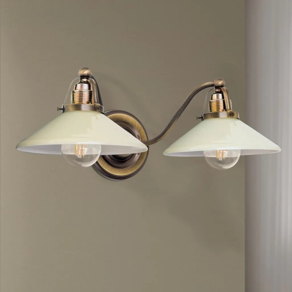 Aplica de perete realizata manual design rustic ARTDESIGN, patina/ champagne