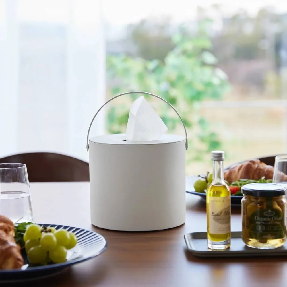 Cutie pentru șervețele din metal Tower – YAMAZAKI