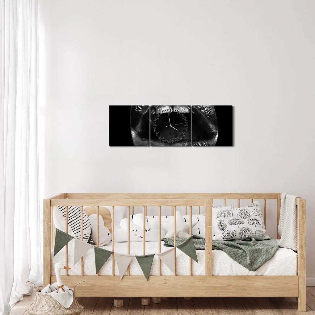 Tablou - Buze lucioase (cu ceas) (90x30 cm)