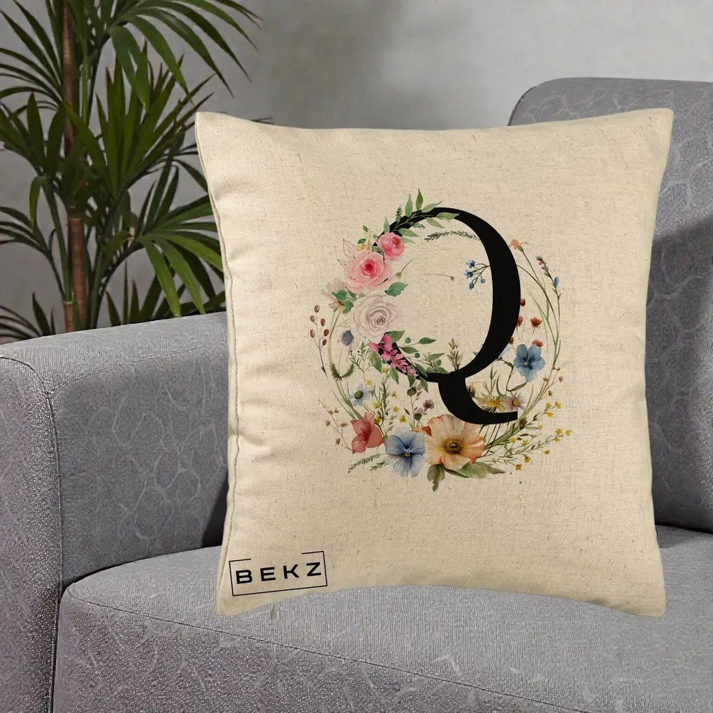 Cadou Personalizat - Perna Personalizata Monogram Litera Q cu Flori Acuarela, 40x40 cm, Bej, Husa Detasabila, Perna Inclusa, BEKZ®