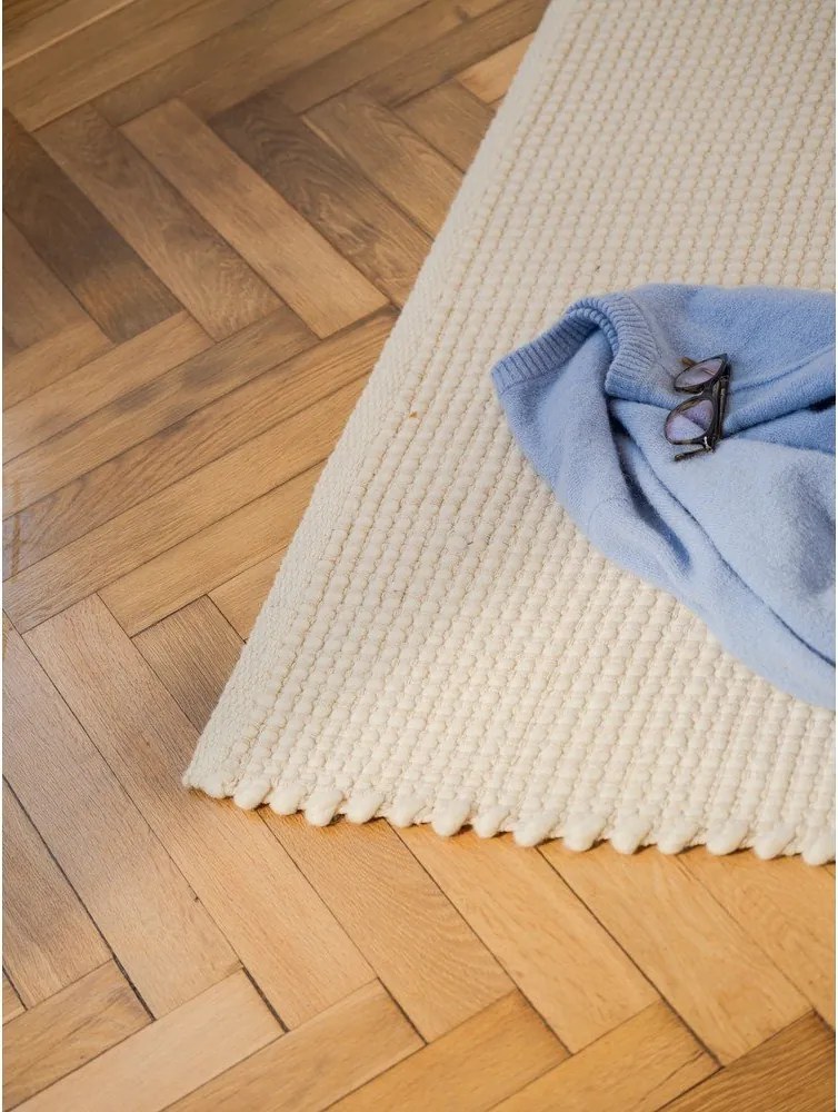 Covor bej țesut manual din lână 140x200 cm Talo – noo.ma