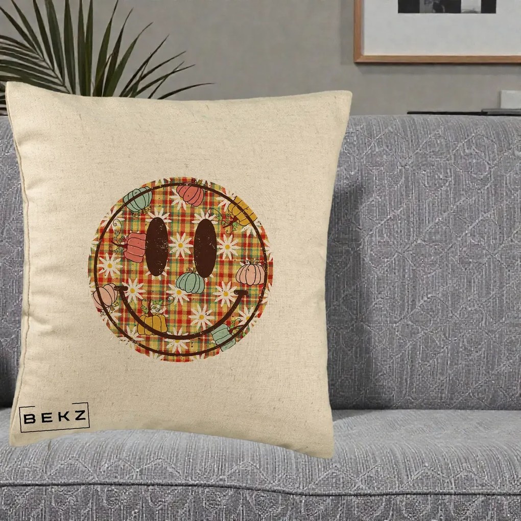 Perna Decorativa Smiley Face de Toamna cu Tartan si Dovlecei, 40x40 cm, Bej, Husa Detasabila, Perna Inclusa, BEKZ®