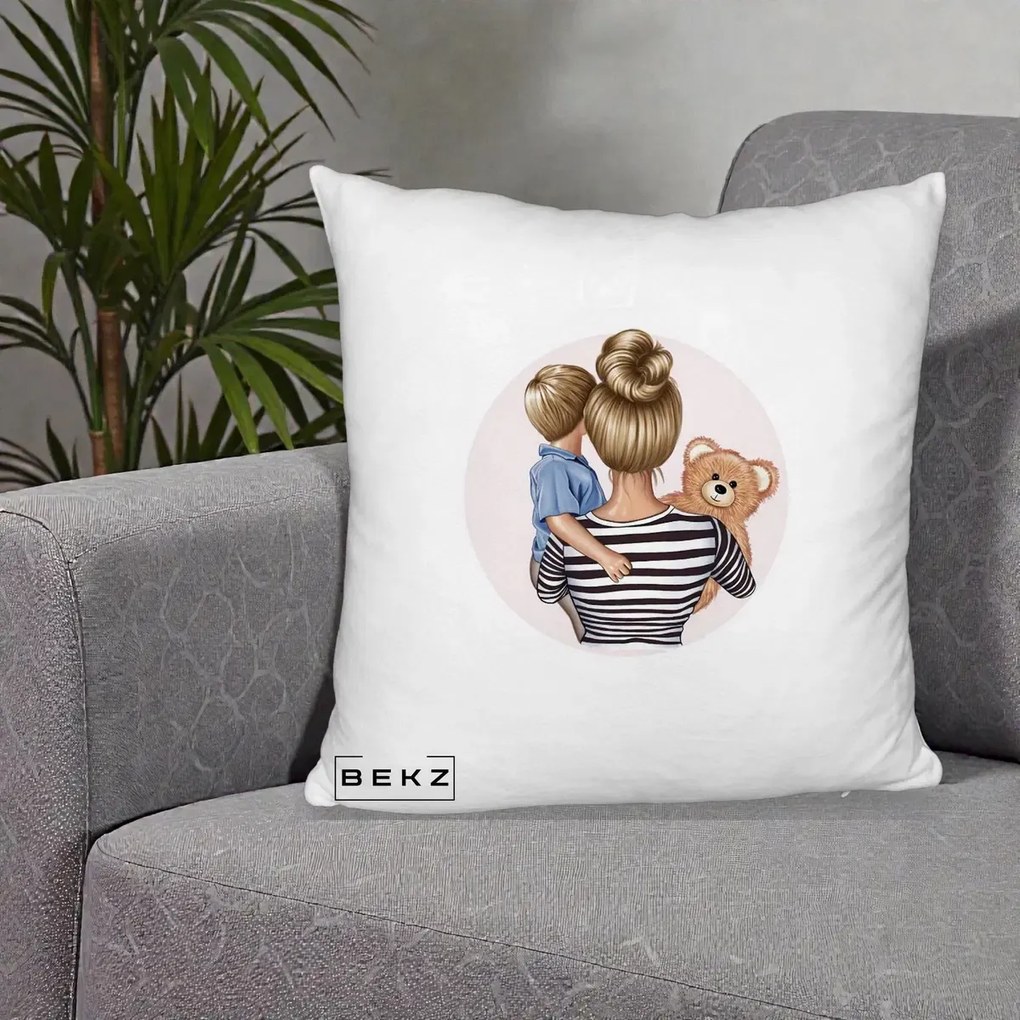 Cadou pentru Mama - Perna Personalizata Mama si Baietelul cu Ursulet, 40x40 cm, Alb Pufos, Husa Detasabila, Perna Inclusa, BEKZ®
