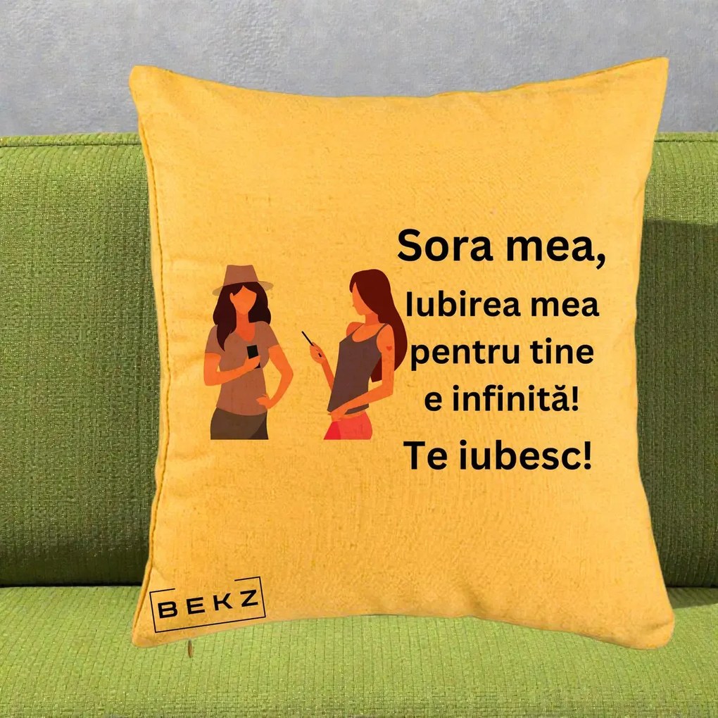 Cadou pentru Sora - Perna Personalizata Sora Mea Te Iubesc Doua Fete cu Telefoane, 40x40 cm, Galben, Husa Detasabila, Perna Inclusa, BEKZ®