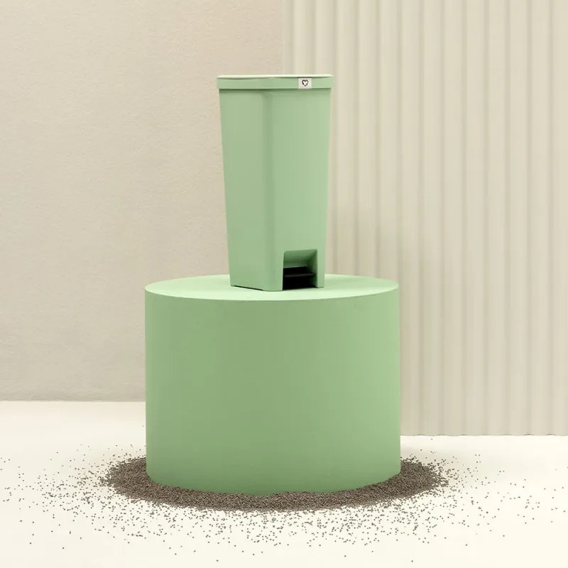 Coș cu pedală Brabantia StepUp 1005558, 40 L, Materiale ecologice, Deschidere mare, Verde deschis