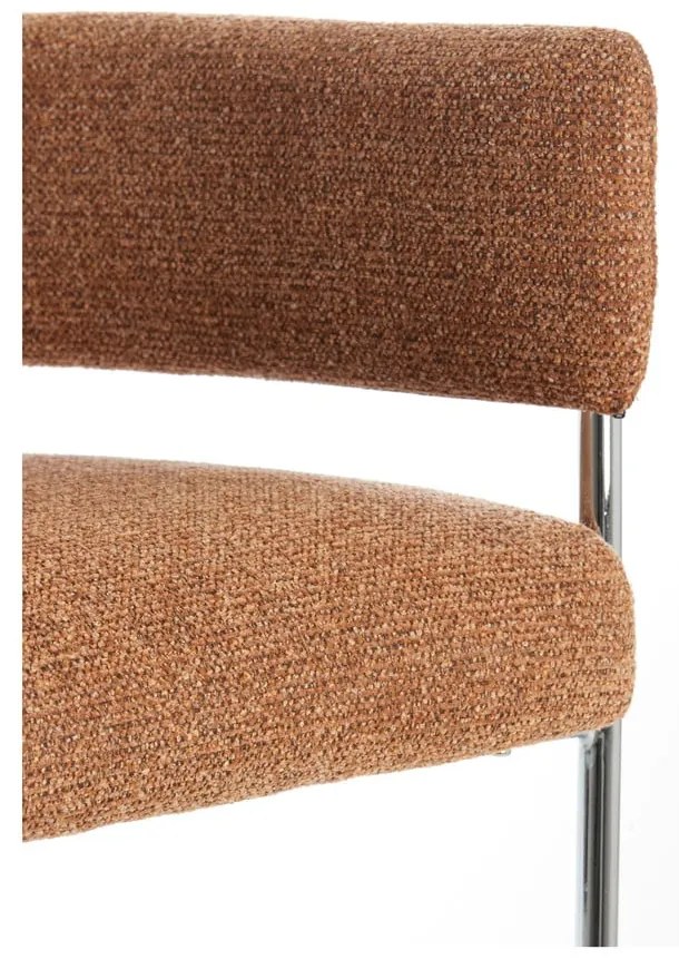 Scaun de sufragerie maro deschis cu cotiere tapițat Adante – Light &amp; Living