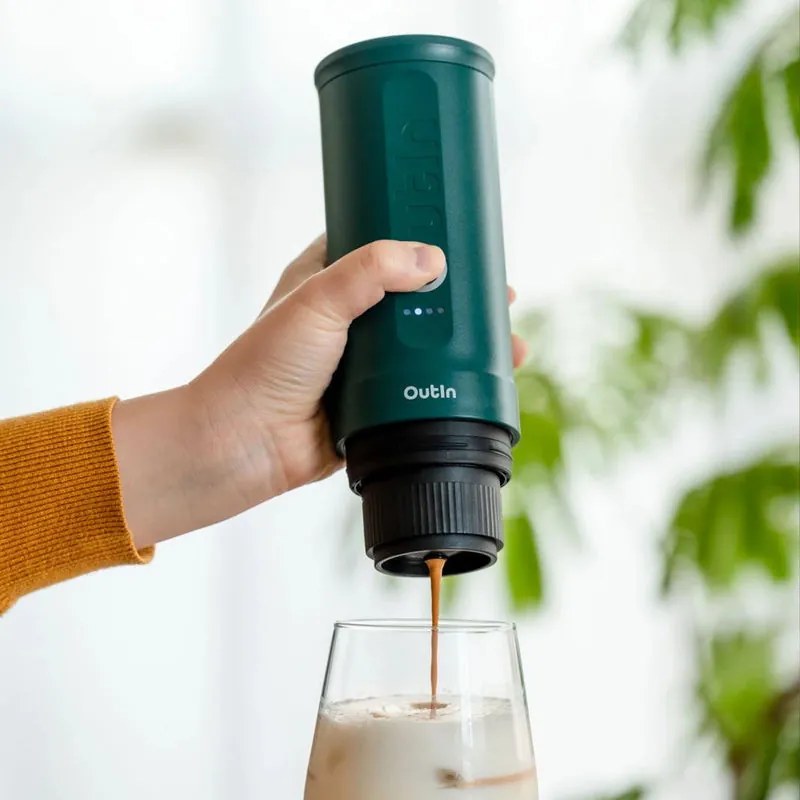 Espressor portabil Outin Nano Teal, 12/24 V, 7500mAh, 20bar, 80ml, Incarcare USB, Cafea macinata si capsule, Turcoaz