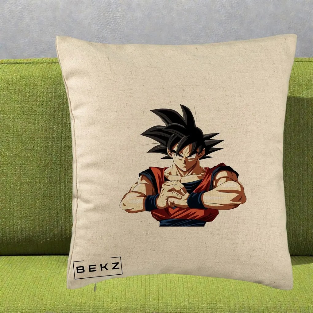 Perna Personalizata Dragon Ball Goku Portret Serios, 40x40 cm, Bej, Husa Detasabila, Perna Inclusa, BEKZ®