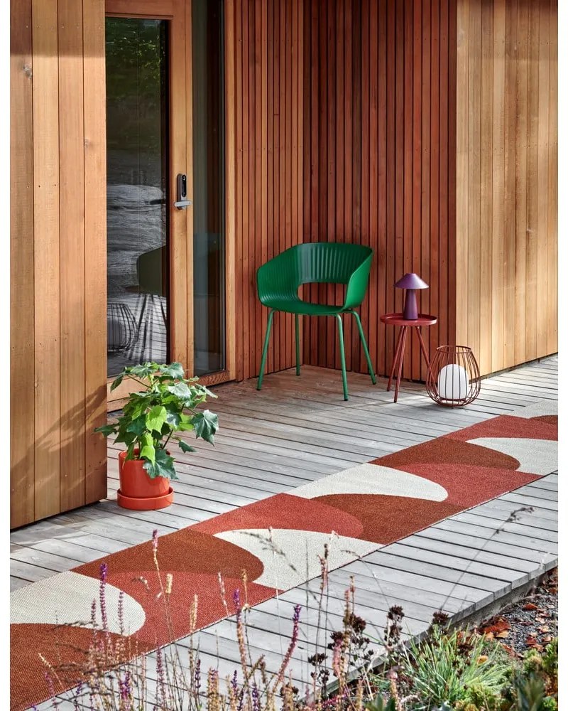 Covor tip traversă pentru interior și exterior cărămiziu 70x270 cm Hill Brick Rust – Pappelina