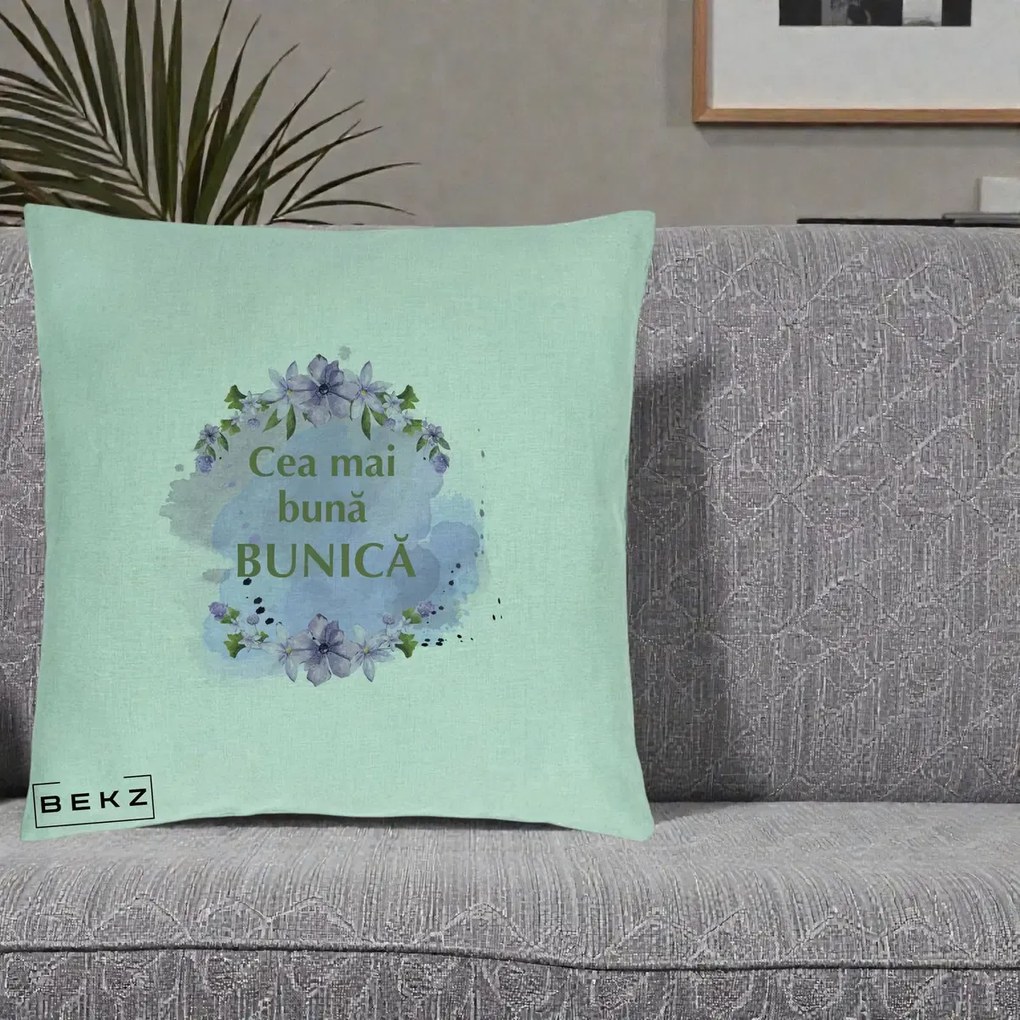 Cadou pentru Bunica - Perna Personalizata Cea Mai Buna Bunica Flori Mov Acuarela Auriu, 40x40 cm, Verde Menta, Husa Detasabila, Perna Inclusa, BEKZ®
