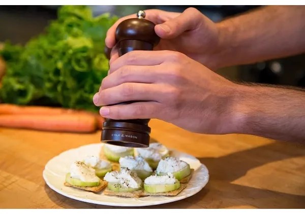 Cole&Mason - Râșniță piper CAPSTAN FOREST fag 16,5 cm