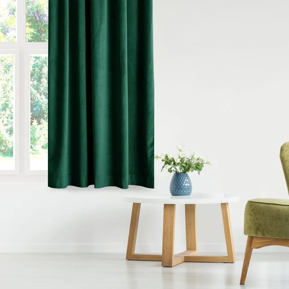 Draperie verde-închis dimout (semi-opacă) din catifea 140x270 cm Eyelets – Restilo