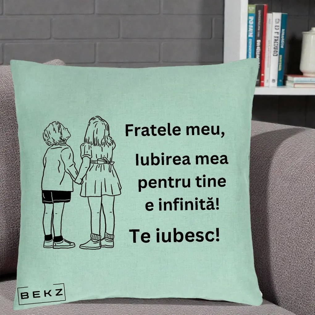Cadou pentru Frate - Perna Personalizata Fratele Meu Te Iubesc Copii Tinand Maini Line Art, 40x40 cm, Verde Menta, Husa Detasabila, Perna Inclusa, BEKZ®