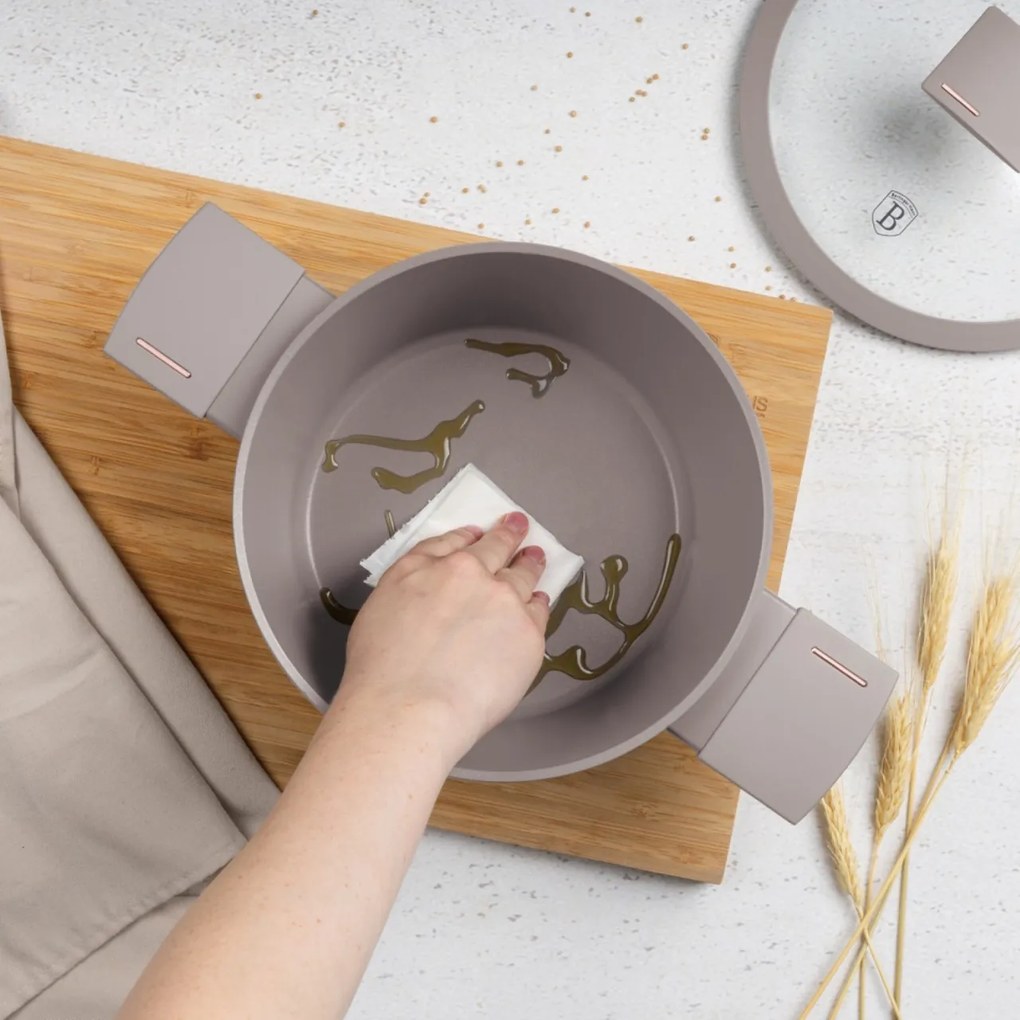 Set oale si tigai 10 piese, antiaderente Taupe Collection Berlinger Haus BH 8110NN, compatibile inductie, capace cu strecurator