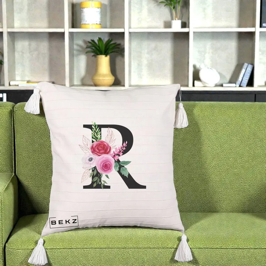 Cadou Personalizat - Perna Personalizata Monograma Florala Litera R, 40x40 cm, Bej cu Franjuri, Husa Detasabila, Perna Inclusa, BEKZ®