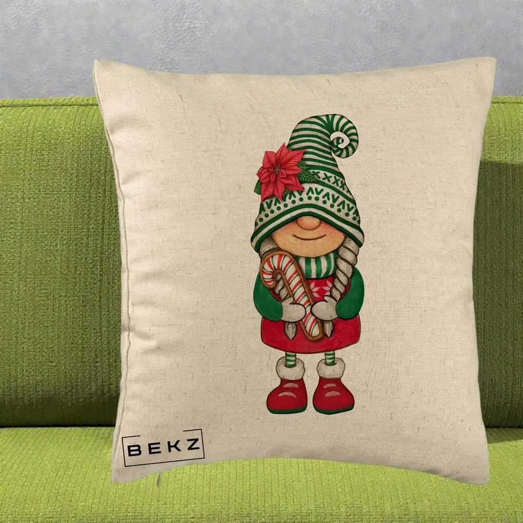 Perna Decorativa Gnom Craciun Verde cu Bomboane si Floare, 40x40 cm, Bej, Husa Detasabila, Perna Inclusa, BEKZ®