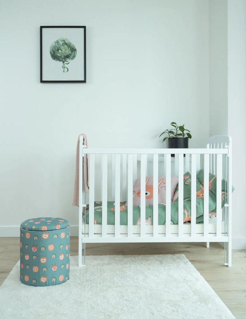 Patut bebe din lemn masiv, laterala culisabila si inaltime reglabila a saltelei, bedside Alice Alb, 100x50 cm