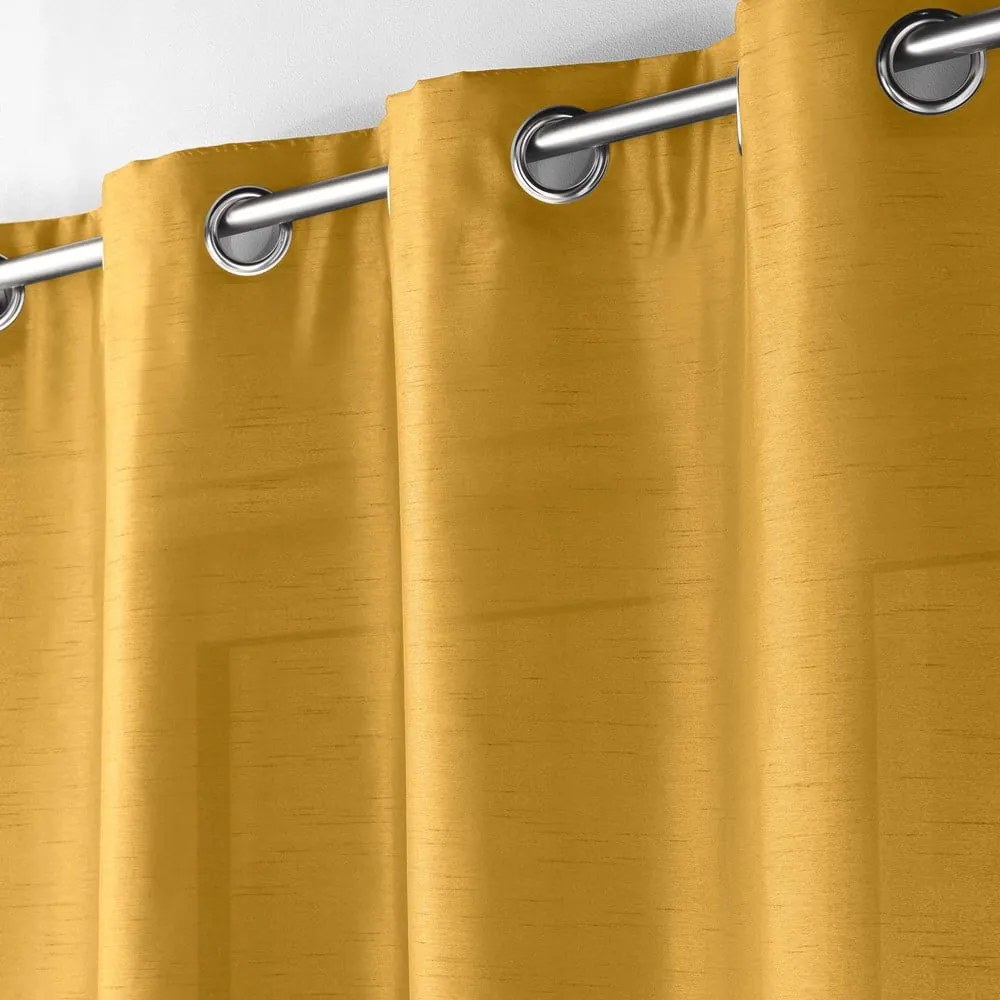 Draperie galbenă din microsatin 140x240 cm Shana – douceur d'intérieur