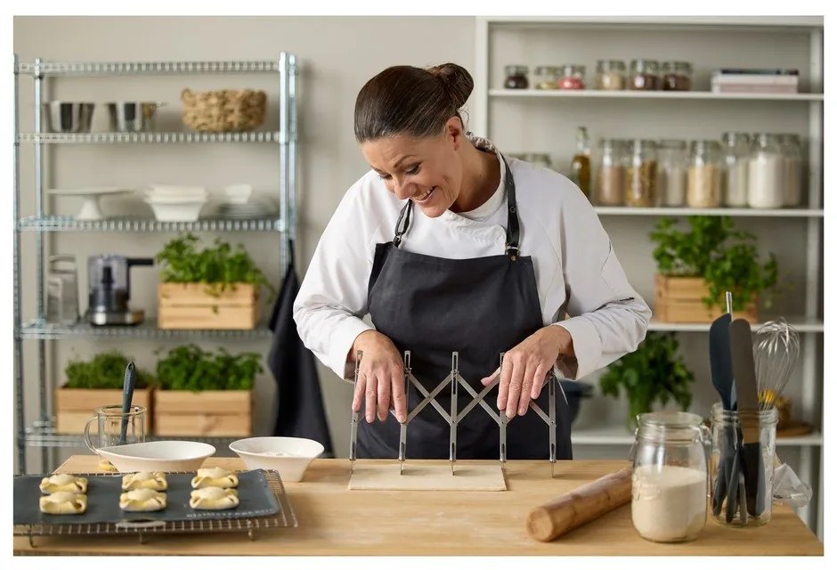 Tăietor de patiserie din oțel – Blomsterbergs
