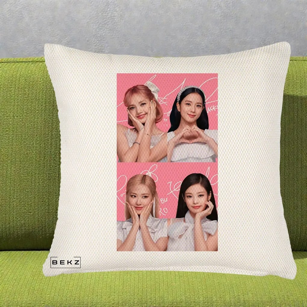 Perna Personalizata K-pop BLACKPINK Colaj Roz, 40x40 cm, Crem Reliefat, Husa Detasabila, Perna Inclusa, BEKZ®